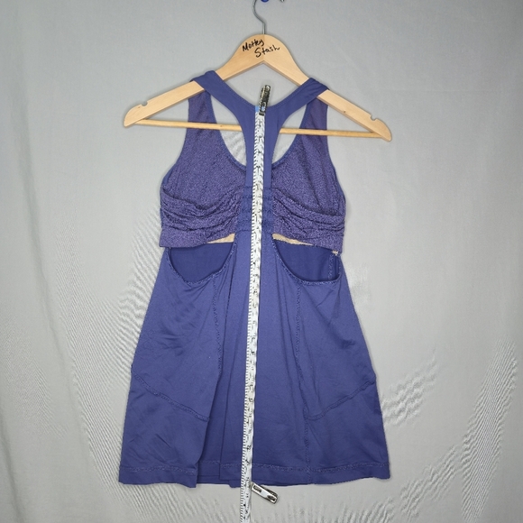 Lululemon Turbo Tank With Built In Bra Blue Size 8 - Picture 3 of 7